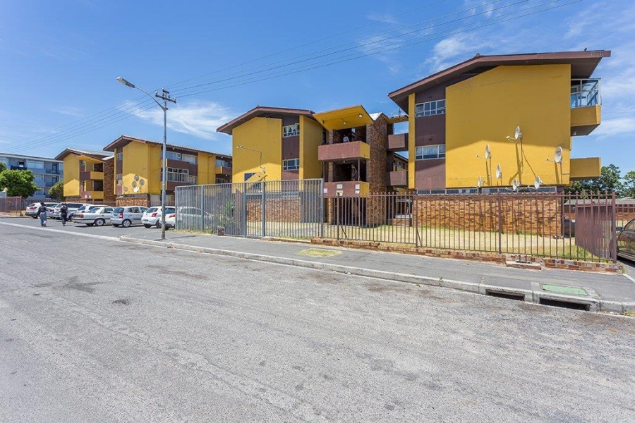 2 Bedroom Property for Sale in Parow Valley Western Cape